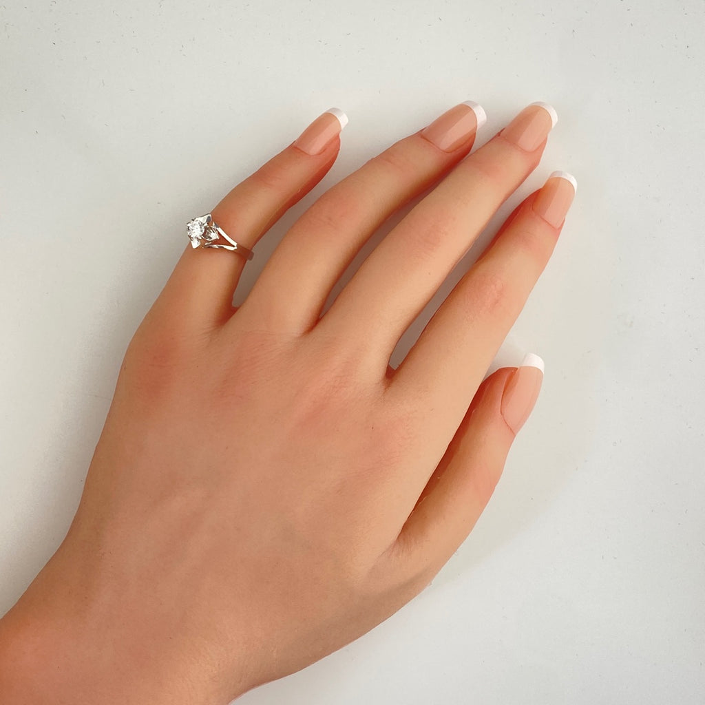 ダイヤモンド デザインリング プラチナ 指輪 リング 6号 Pt900 ダイヤモンド レディース 【中古】nbjwl