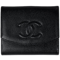 シャネル ココマーク 二つ折り 財布 Wホック 二つ折り財布 キャビアスキン ブラック A13496 レディース 【中古】brbag
