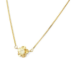 フラワーモチーフ デザインネックレス YG イエローゴールド ペンダント ダイヤモンド ネックレス K18 ダイヤモンド レディース 【中古】nbjwl