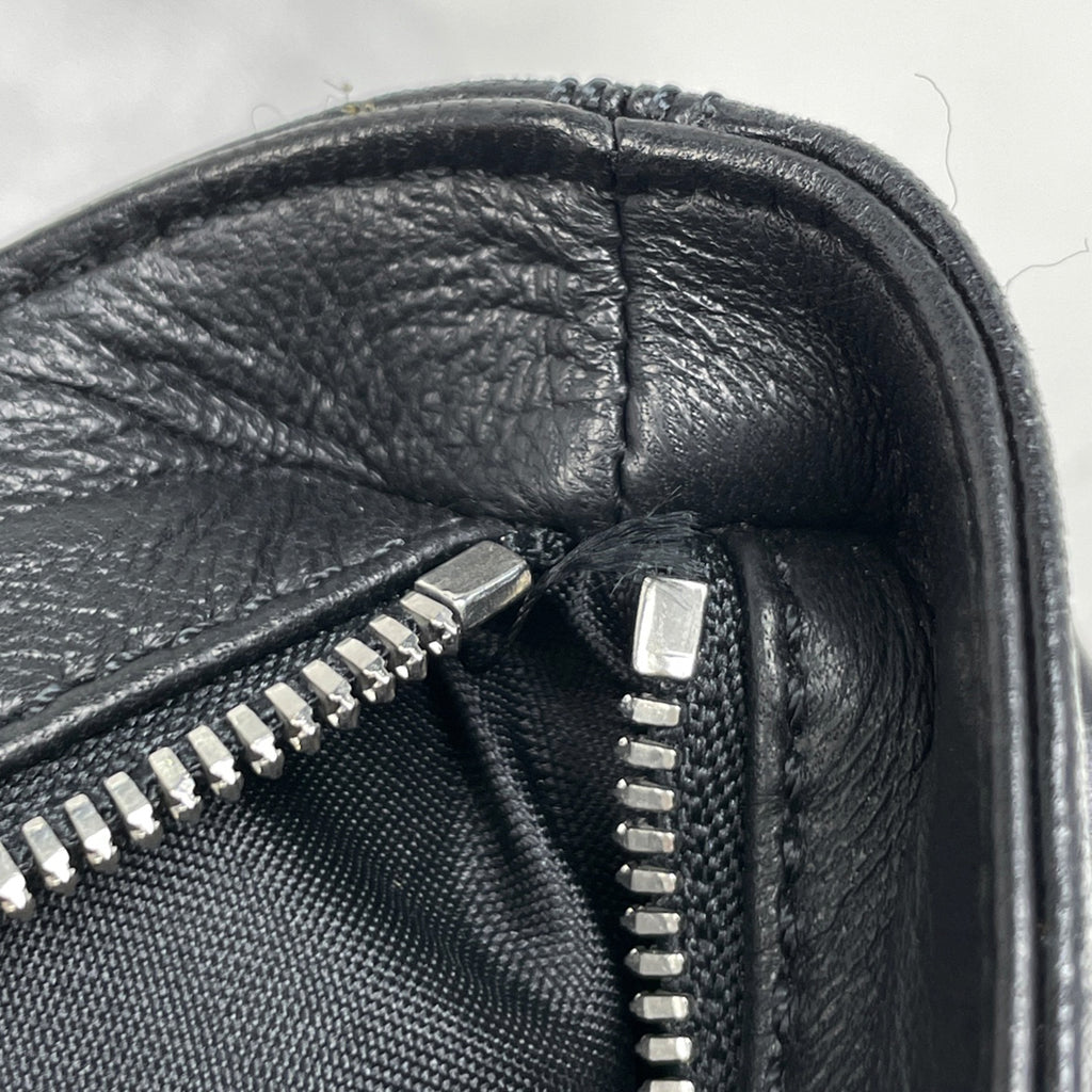 ロエベ ロゴ ショルダーバッグ ミニバッグ ショルダーバッグ レザー ブラック レディース 【中古】brbag