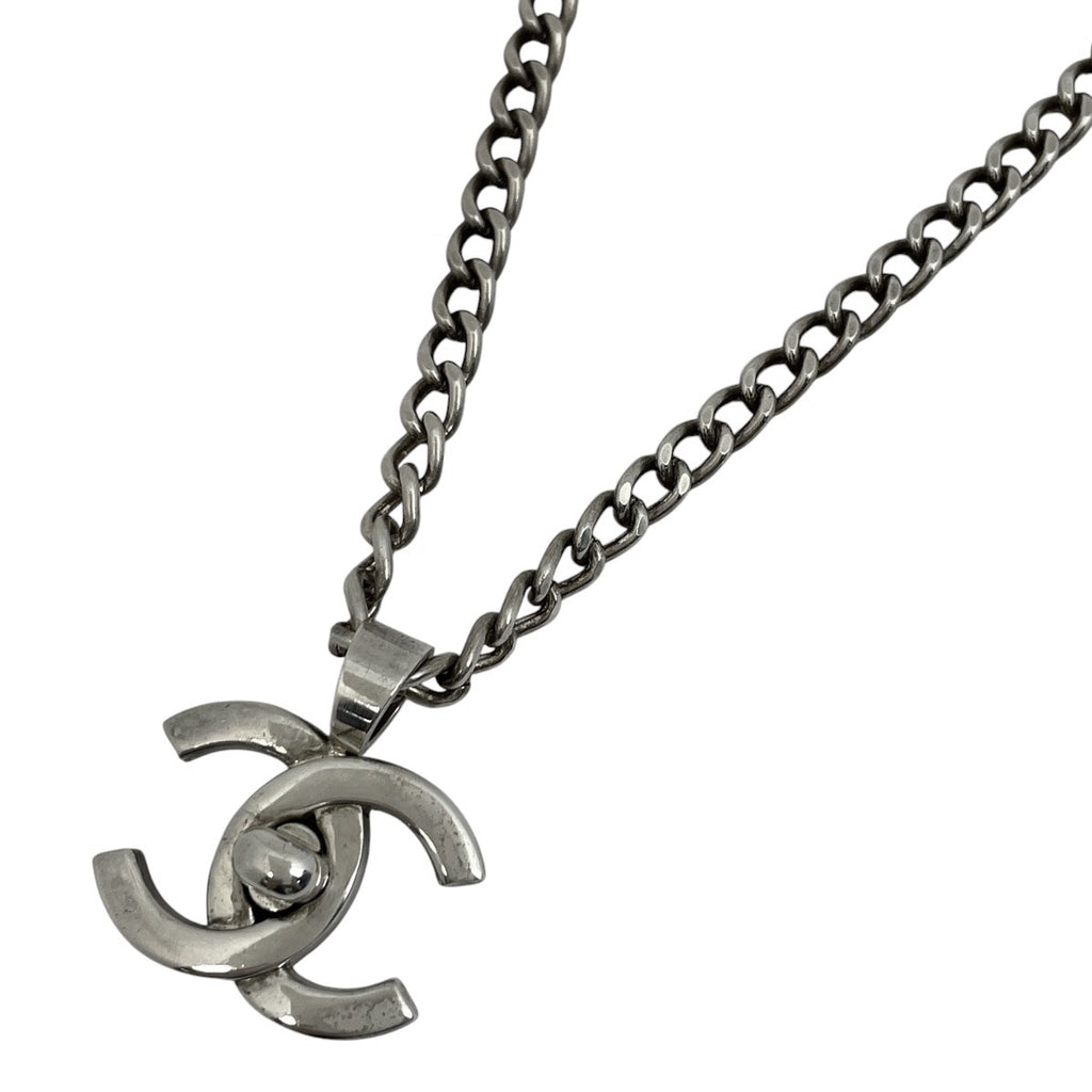 シャネル ココマーク チェーン ネックレス ターンロック ネックレス シルバーメッキ シルバー レディース 【中古】bracc
