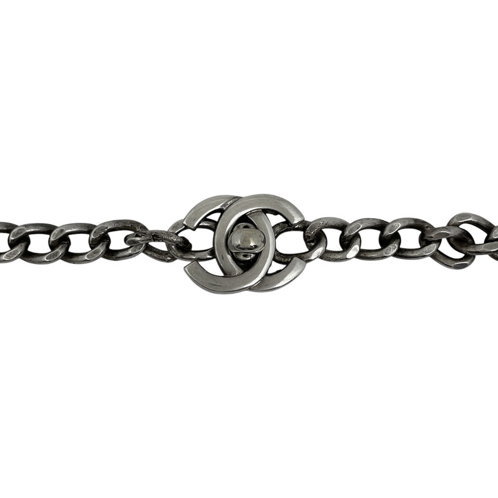 シャネル ココマーク チェーン ネックレス ターンロック ネックレス シルバーメッキ シルバー レディース 【中古】bracc