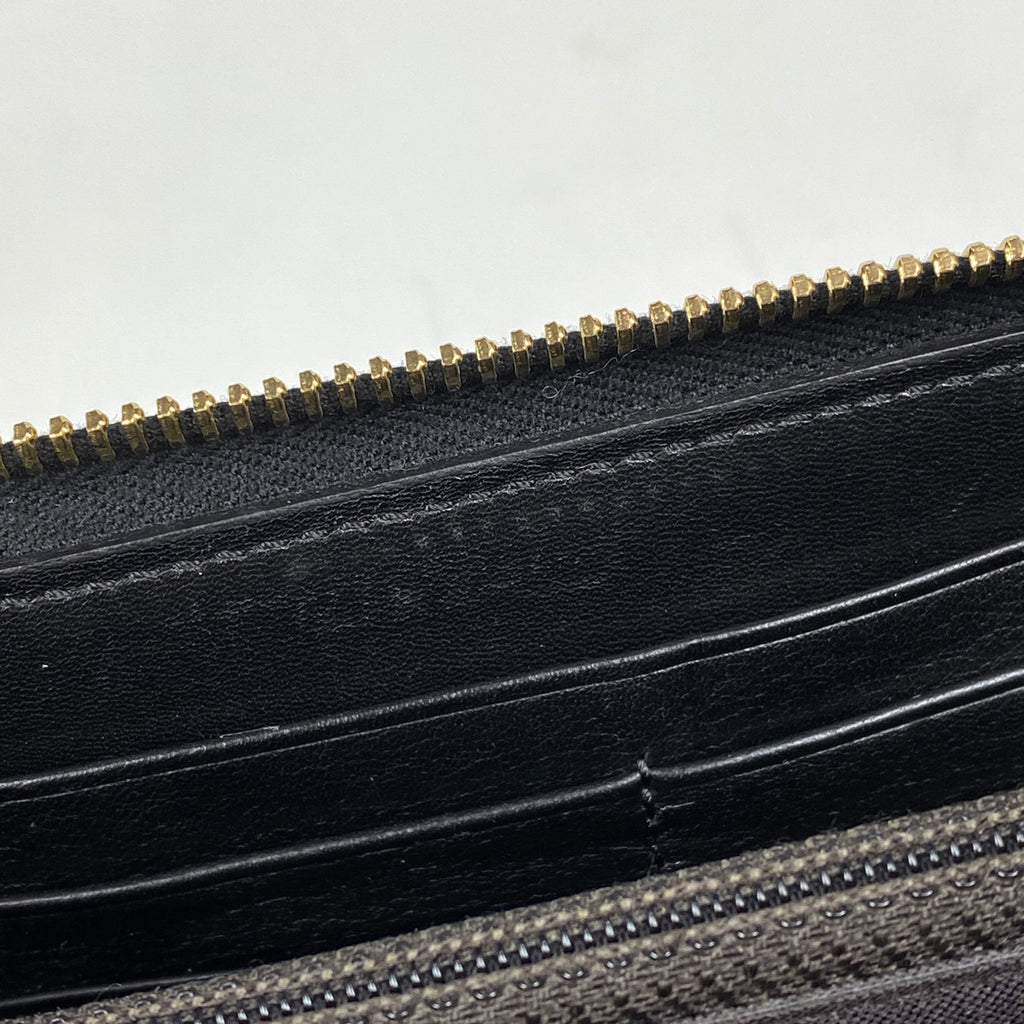 フェンディ ズッカ柄 長財布 ラウンドファスナー 長財布 キャンバス ブラウン 8M0024 レディース 【中古】brbag