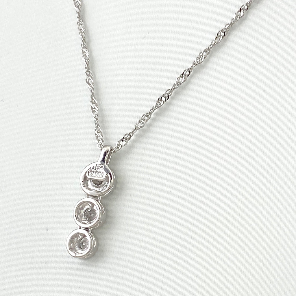 メレダイヤ デザインネックレス プラチナ ペンダント ネックレス Pt900 Pt850 ダイヤモンド レディース 【中古】nbjwl
