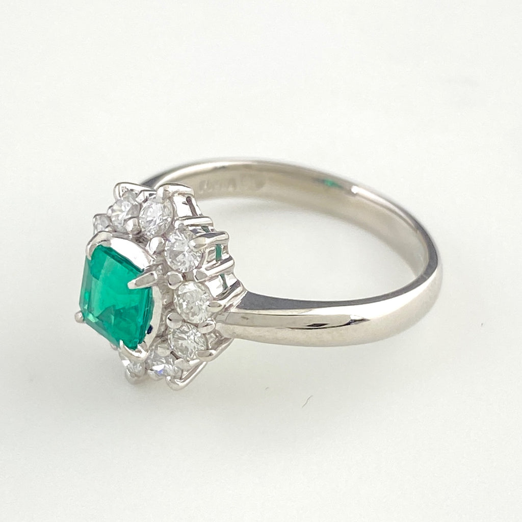 エメラルド デザインリング プラチナ 指輪 メレダイヤ リング 9.5号 Pt900 エメラルド ダイヤモンド レディース 【中古】nbjwl