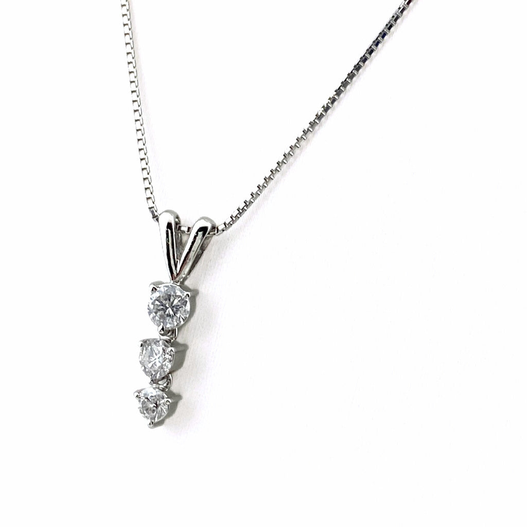 メレダイヤ デザインネックレス プラチナ ペンダント スイング ネックレス Pt900 Pt850 ダイヤモンド レディース 【中古】nbjwl