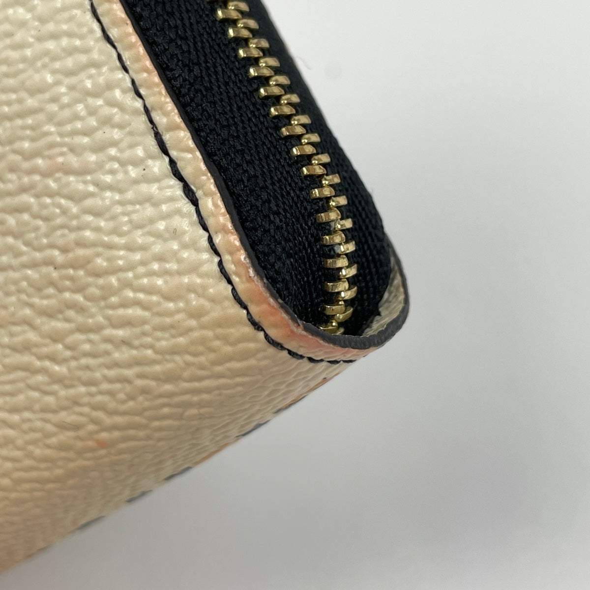 【使用感わずか】ジャイアント モノグラム ジッピーコインパース 小銭入れ LOUIS VUITTON ルイヴィトン M67690 ジッピー・コインパース