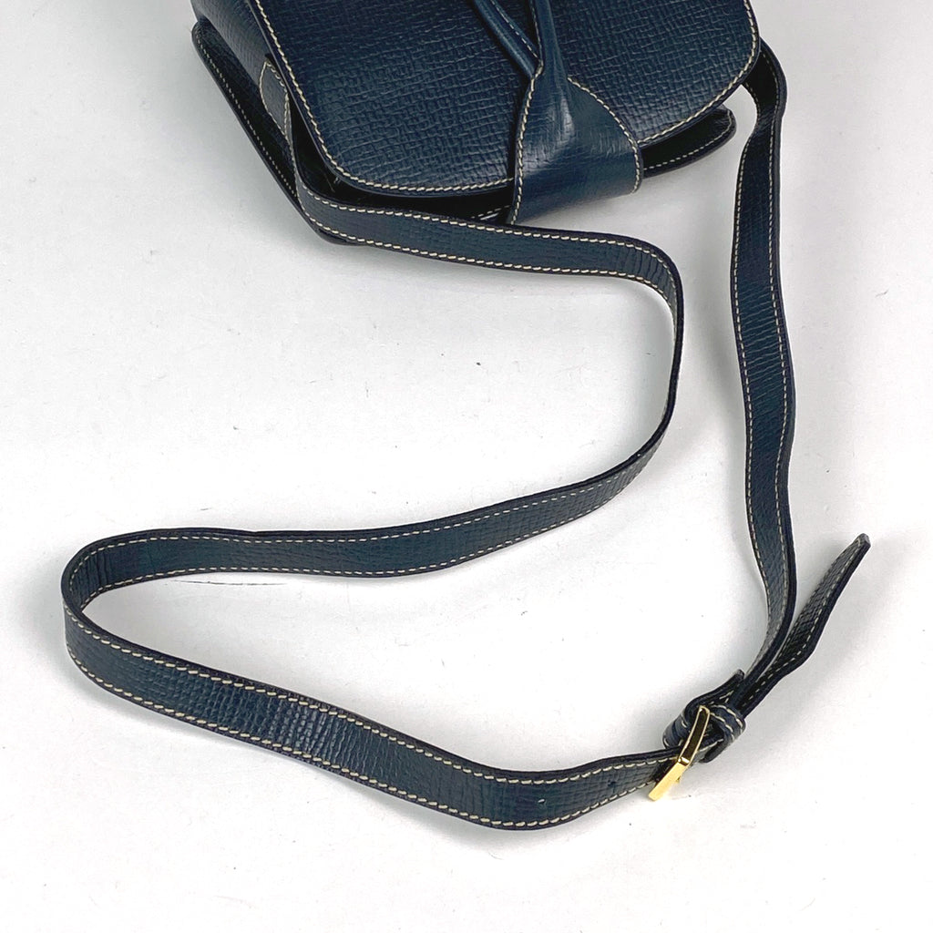 ロエベ トグル ショルダーバッグ 斜め掛け ショルダーバッグ レザー ネイビー　 レディース 【中古】brbag