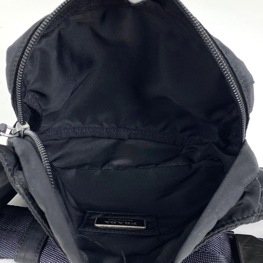 プラダ ロゴプレート ウエストバッグ ウエストポーチ ボディバッグ ナイロン ネロ(ブラック) V210 レディース 【中古】brbag