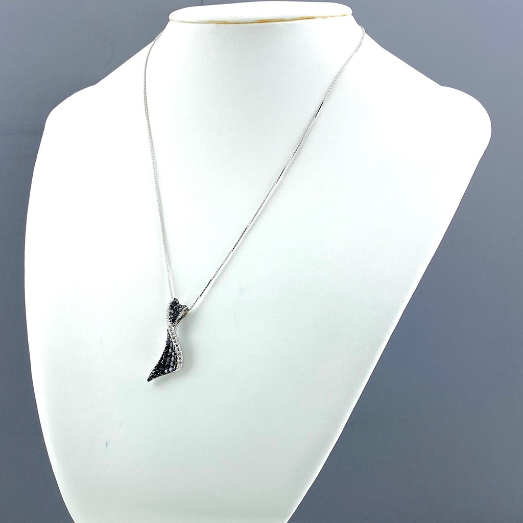 ブラックダイヤモンド デザインネックレス WG ホワイトゴールド ペンダント メレダイヤ ネックレス K18 WG ダイヤモンド レディース 【中古】nbjwl