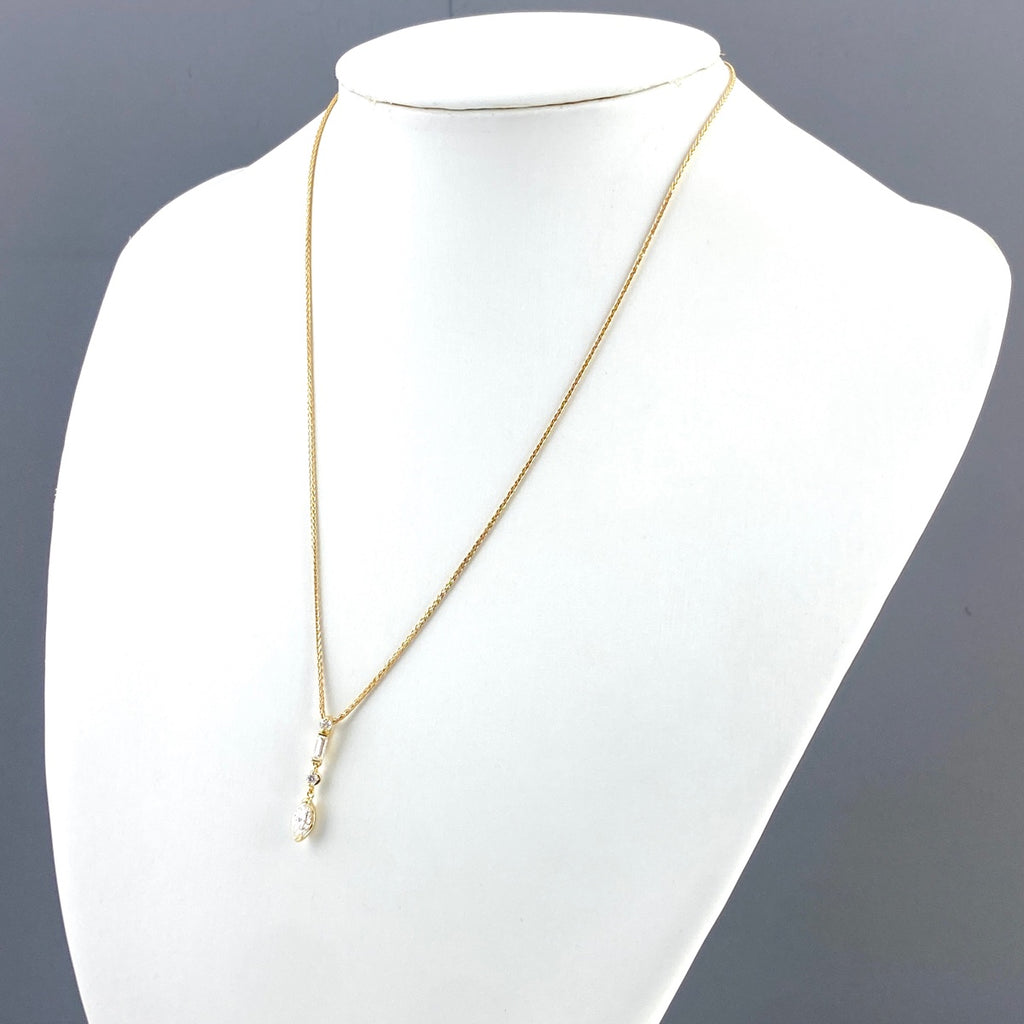 ダイヤモンド デザインネックレス YG イエローゴールド ペンダント メレダイヤ ネックレス K18 ダイヤモンド レディース 【中古】nbjwl