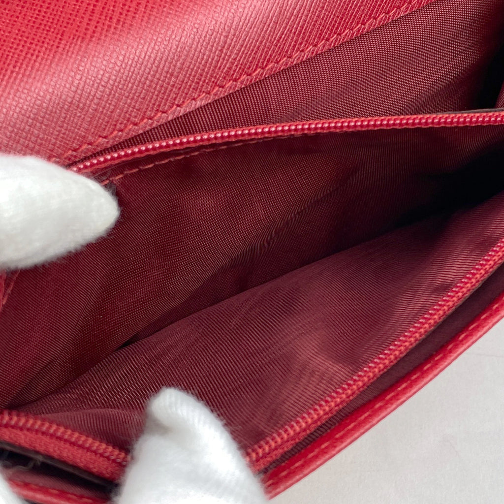 サルヴァトーレフェラガモ ガンチーニ 二つ折り 長財布 レザー レッド 4633 レディース 【中古】brbag