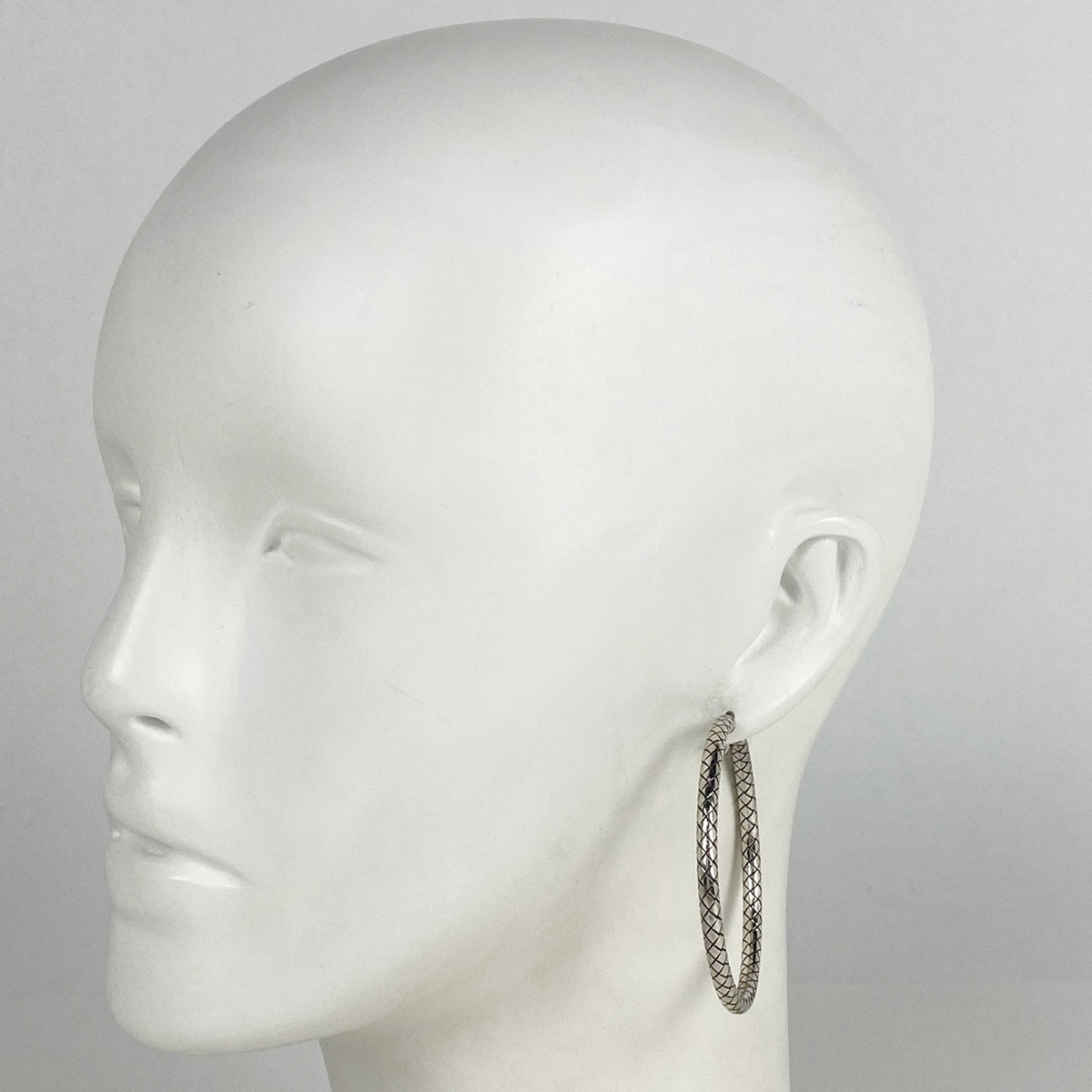 バイセル公式】ボッテガヴェネタ フープ ピアス イントレチャート