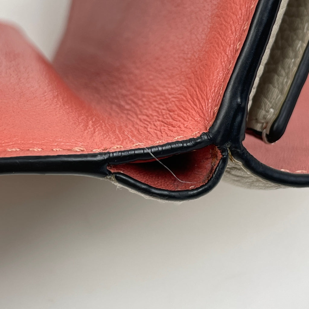 ロエベ アナグラム 三つ折り財布 Wホック 三つ折り財布 レザー ベージュ レディース 【中古】brbag