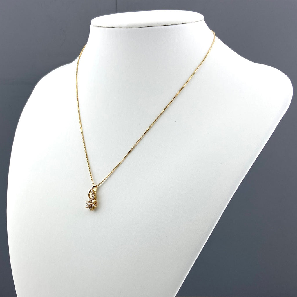 フラワーモチーフ デザインネックレス YG イエローゴールド ペンダント 花 ネックレス K18 750 ダイヤモンド レディース 【中古】nbjwl