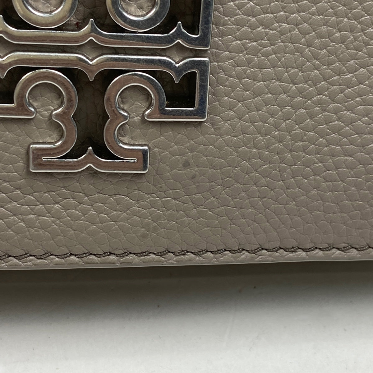 バイセル公式】【在庫一掃】 トリーバーチ ロゴ チェーン ショルダー