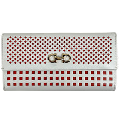 サルヴァトーレフェラガモ ガンチーニ 二つ折り長財布 ロゴ パンチング 長財布 レザー ホワイト オレンジ 8727 レディース 【中古】brbag