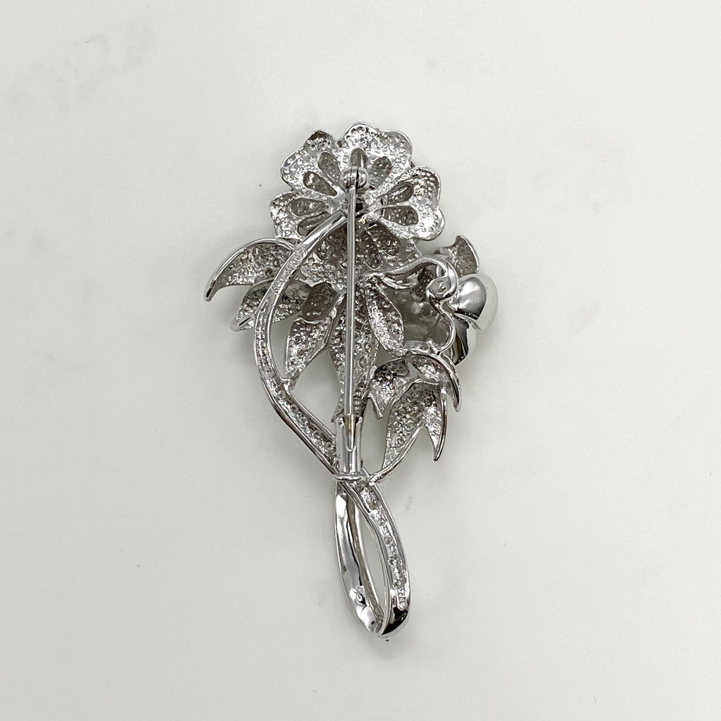フラワーモチーフ デザインブローチ WG ホワイトゴールド メレダイヤ 花 ダイヤモンド ブローチ K18 K14 WG レディース 【中古】nbjwl