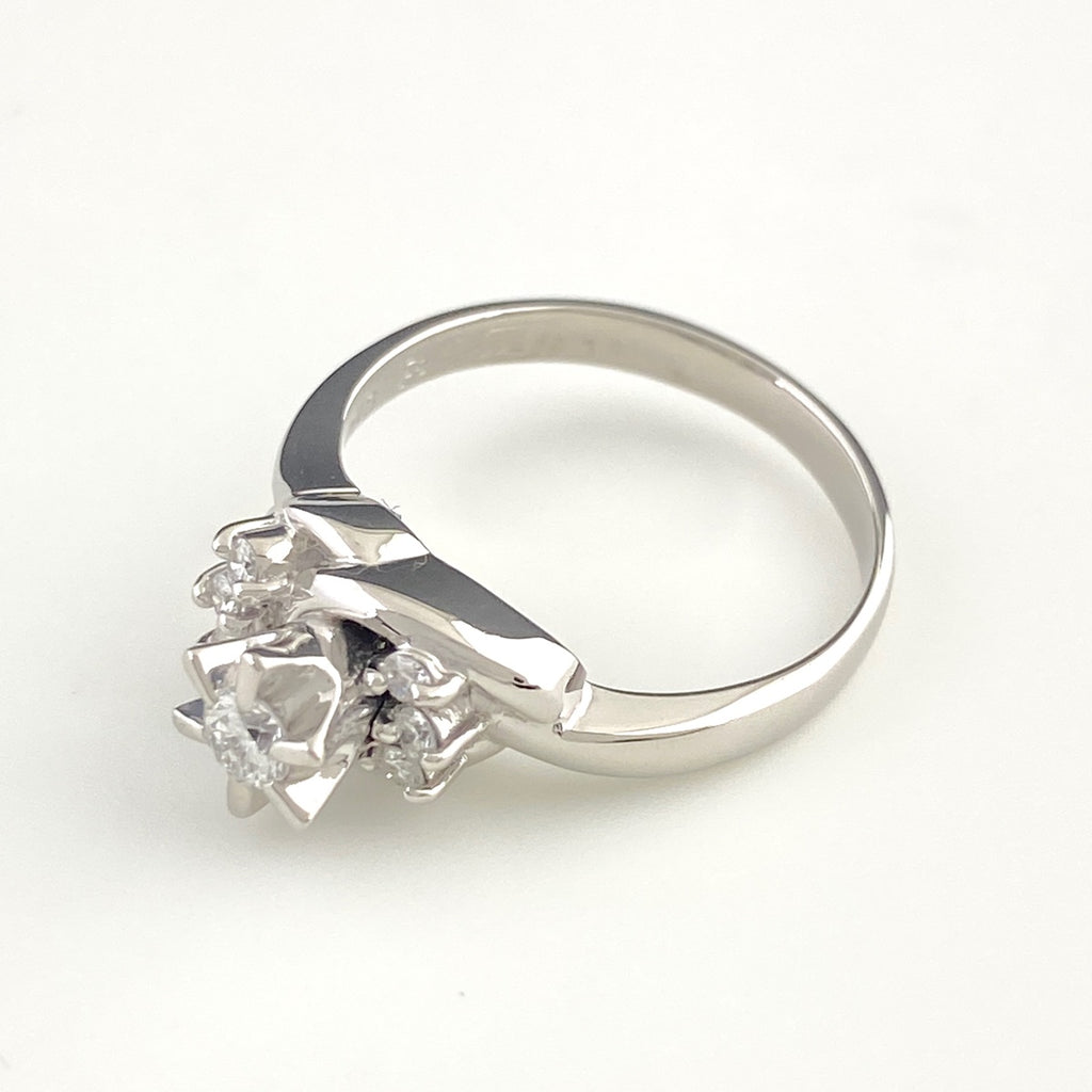 ダイヤモンド デザインリング プラチナ 指輪 メレダイヤ リング 12号 Pt900 ダイヤモンド レディース 【中古】nbjwl