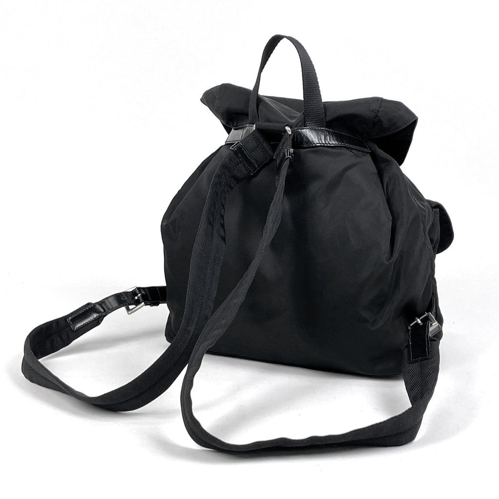 プラダ ロゴプレート　リュックサック バッグパック リュック ナイロン ネロ(ブラック) B2811 レディース 【中古】brbag