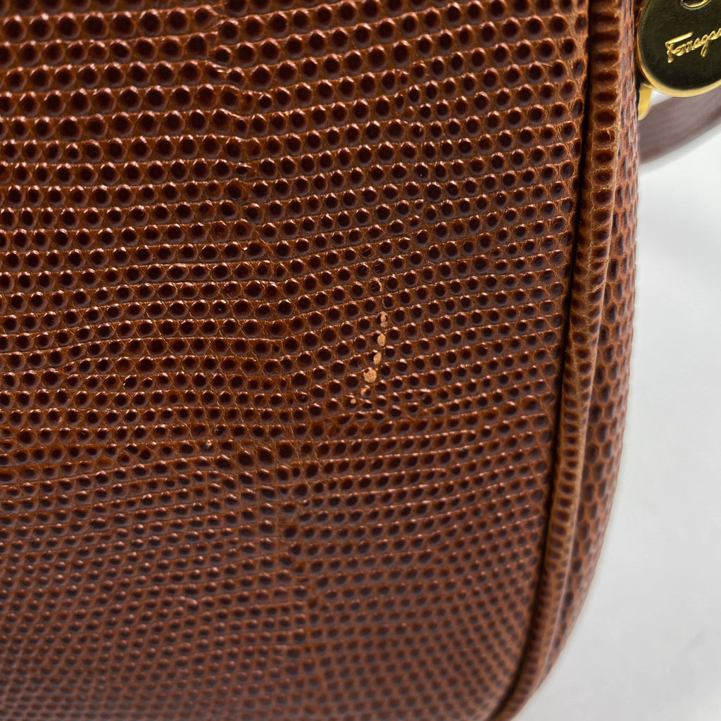 サルヴァトーレフェラガモ ヴァラ ショルダーバッグ 斜め掛け ショルダーバッグ レザー ブラウン レディース 【中古】brbag