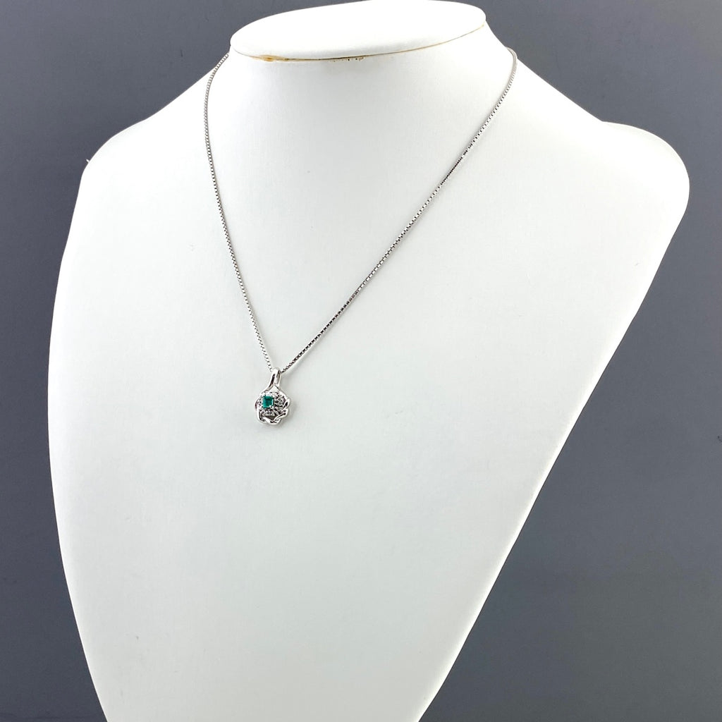 エメラルド デザインネックレス プラチナ ペンダント メレダイヤ ダイヤモンド ネックレス Pt900 Pt850 エメラルド レディース 【中古】nbjwl