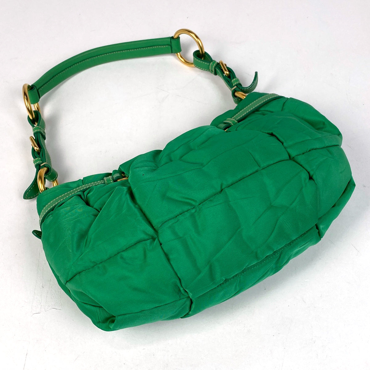 プラダ　ブランド　グリーン　ハンドバッグ　ナイロン　メンズ　レディース PRADA(プラダ) Nylon tote bag ナイロン トート バッグ グリーン