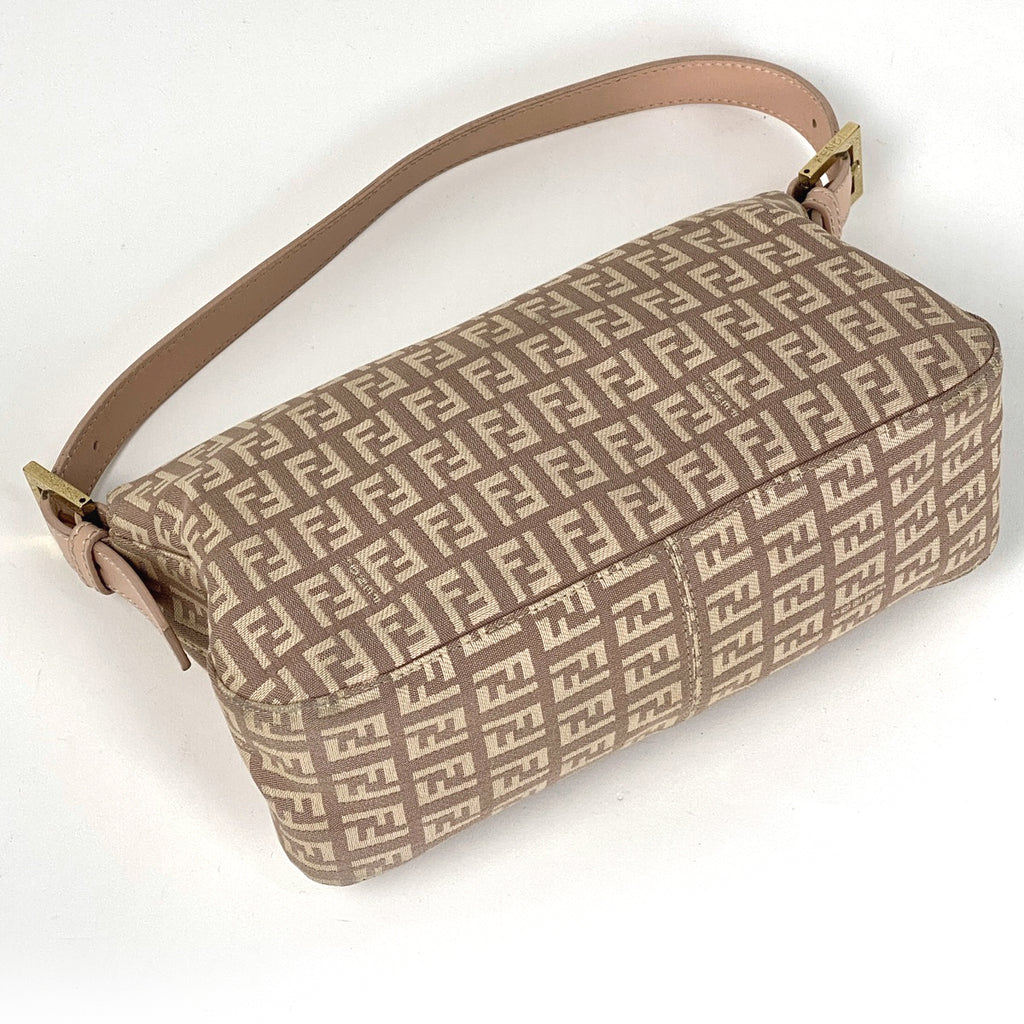 フェンディ　マンマ　バケット　ハンド　ミニ　ズッキーノ　ワンショルダー　バッグ 楽天市場】フェンディ FENDI マンマバゲット ズッキーノ ワン