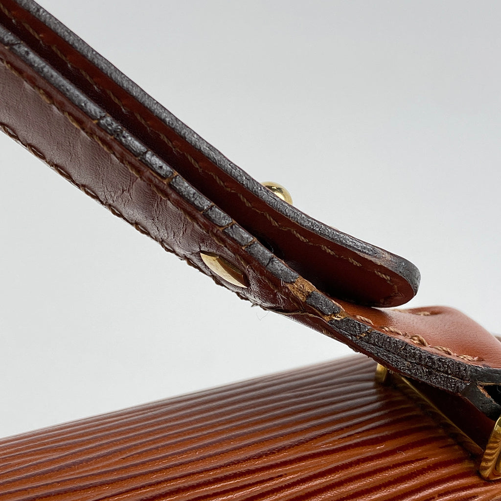 ルイ・ヴィトン ティルシット ワンショルダー ショルダーバッグ エピ ケニアブラウン M52483 レディース 【中古】brbag