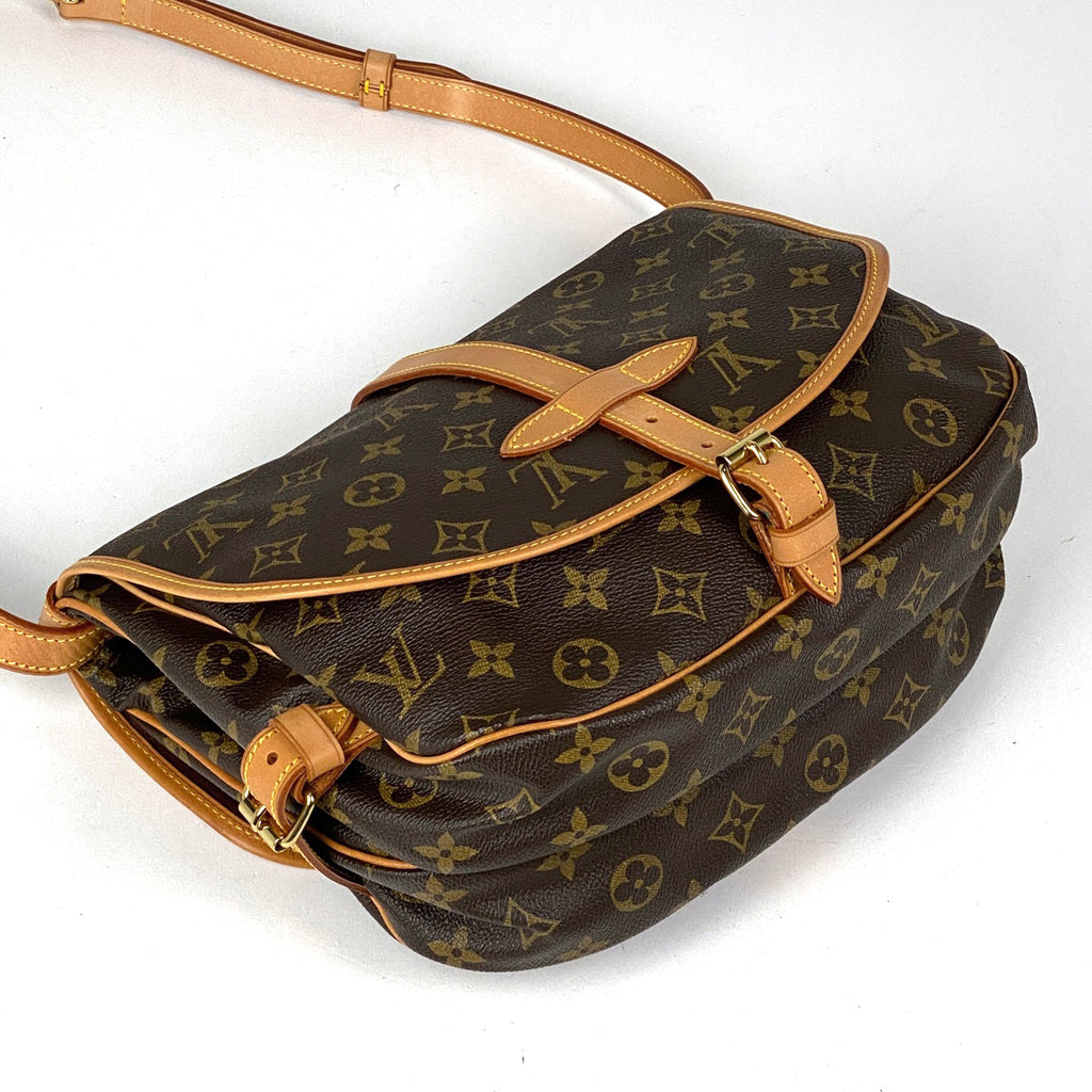 ルイ・ヴィトン ソミュール 30 斜め掛け ショルダーバッグ モノグラム ブラウン M42256 レディース 【中古】brbag