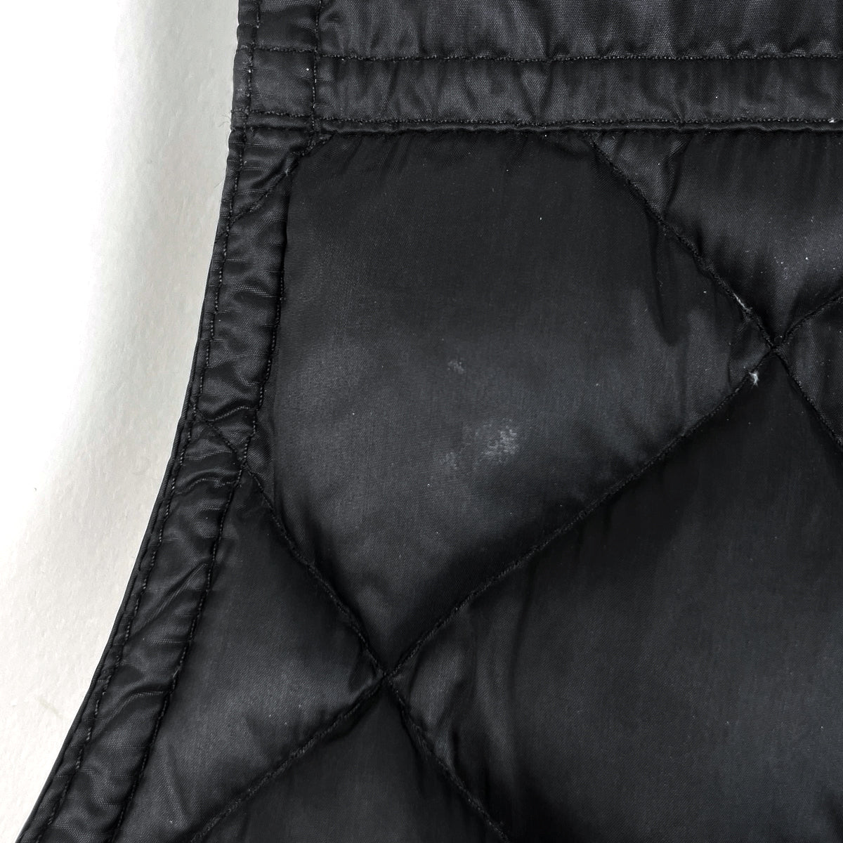 バイセル公式】モンクレール ロッド ジレ ダウンベスト ROD GILET