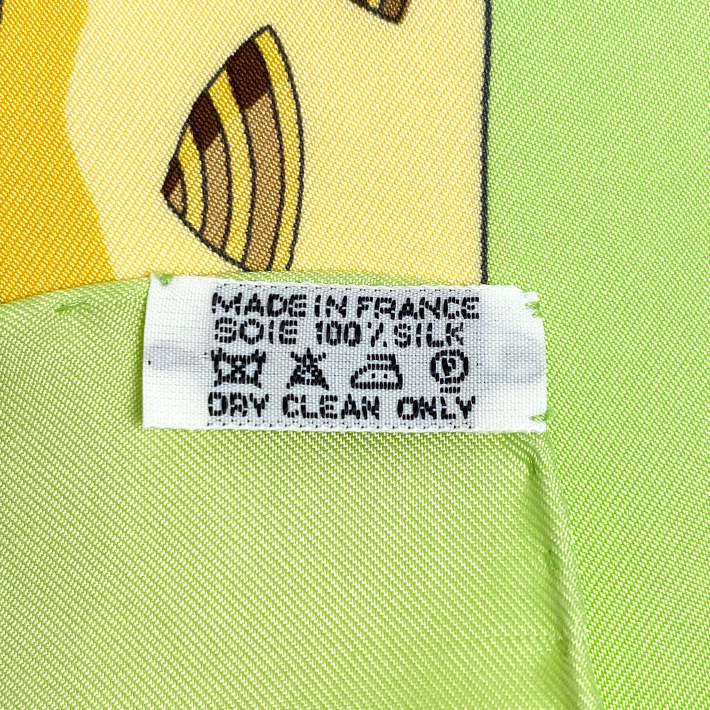 エルメス カレ 90 CHARMES DES PLAGES NORMANDES ノルマンディ海岸の魅力 スカーフ シルク シルク グリーン マルチカラー レディース 【中古】brbag
