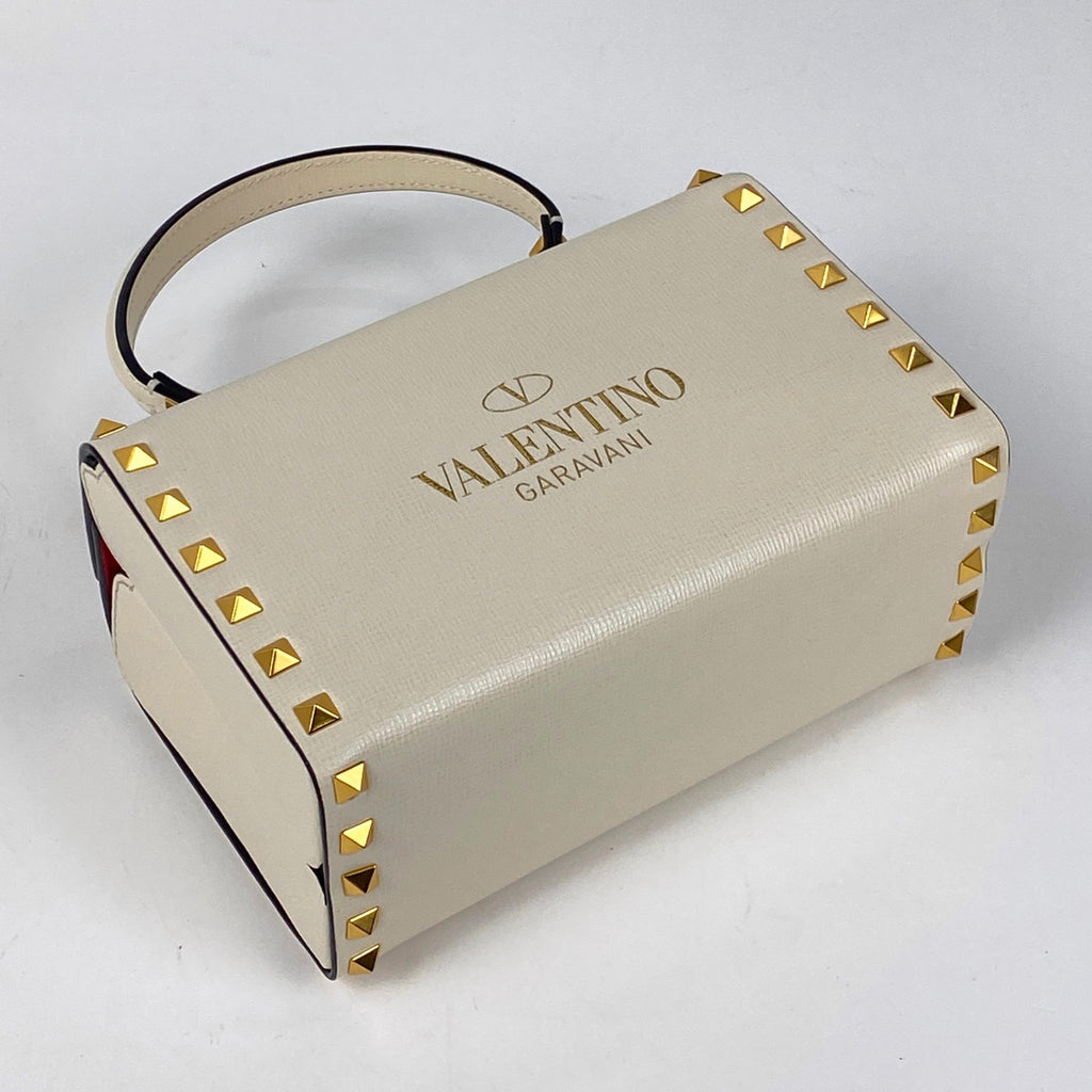 ヴァレンティノ・ガラヴァーニ ロックスタッズ アルコーブ ハンドバッグ ペット 2WAYショルダーバッグ ハンドバッグ レザー ホワイト レディース 【中古】brbag