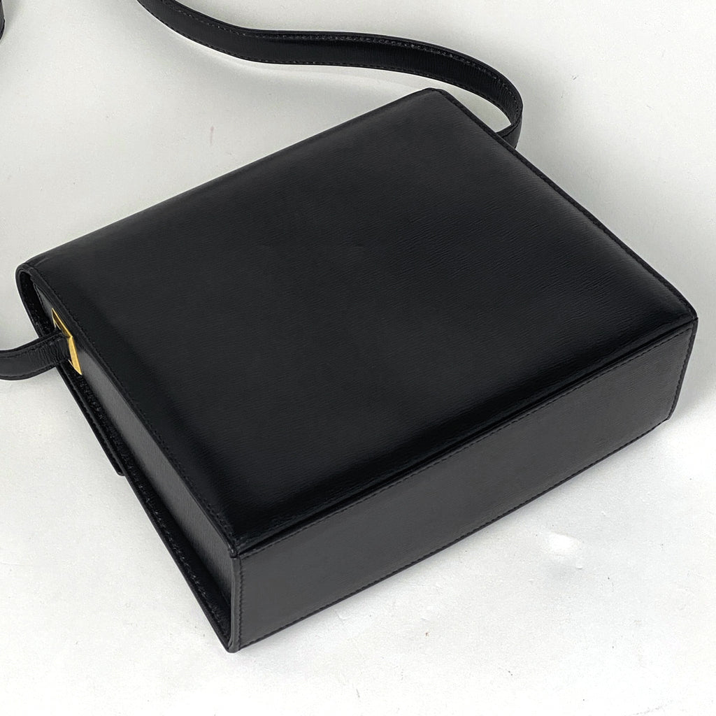 クリスチャンディオール ロゴ ショルダーバッグ 斜め掛け ショルダーバッグ レザー ブラック レディース 【中古】brbag