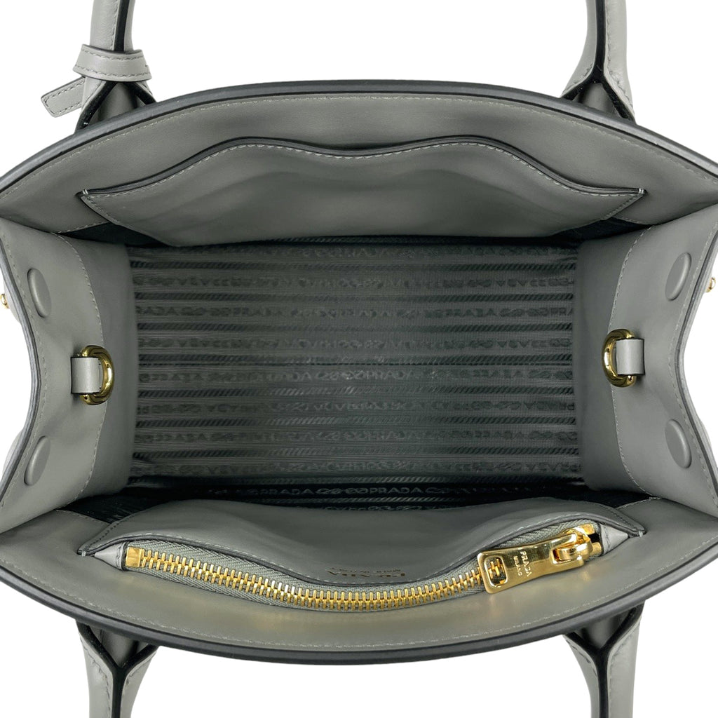 プラダ モノクローム スモールバッグ 2WAY ショルダーバッグ ハンドバッグ レザー グレー 1BA156 レディース 【中古】brbag