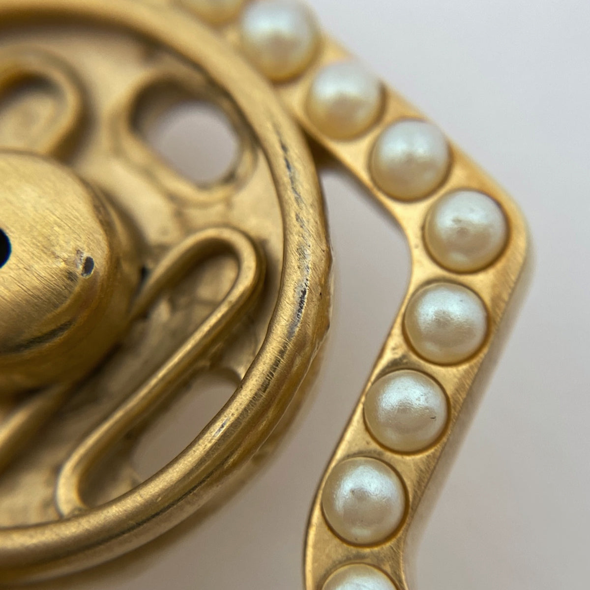 CHANEL シャネル ソーイングドール ブローチ CHANEL シャネル ソーイングドール ブローチ CHANEL シャネル