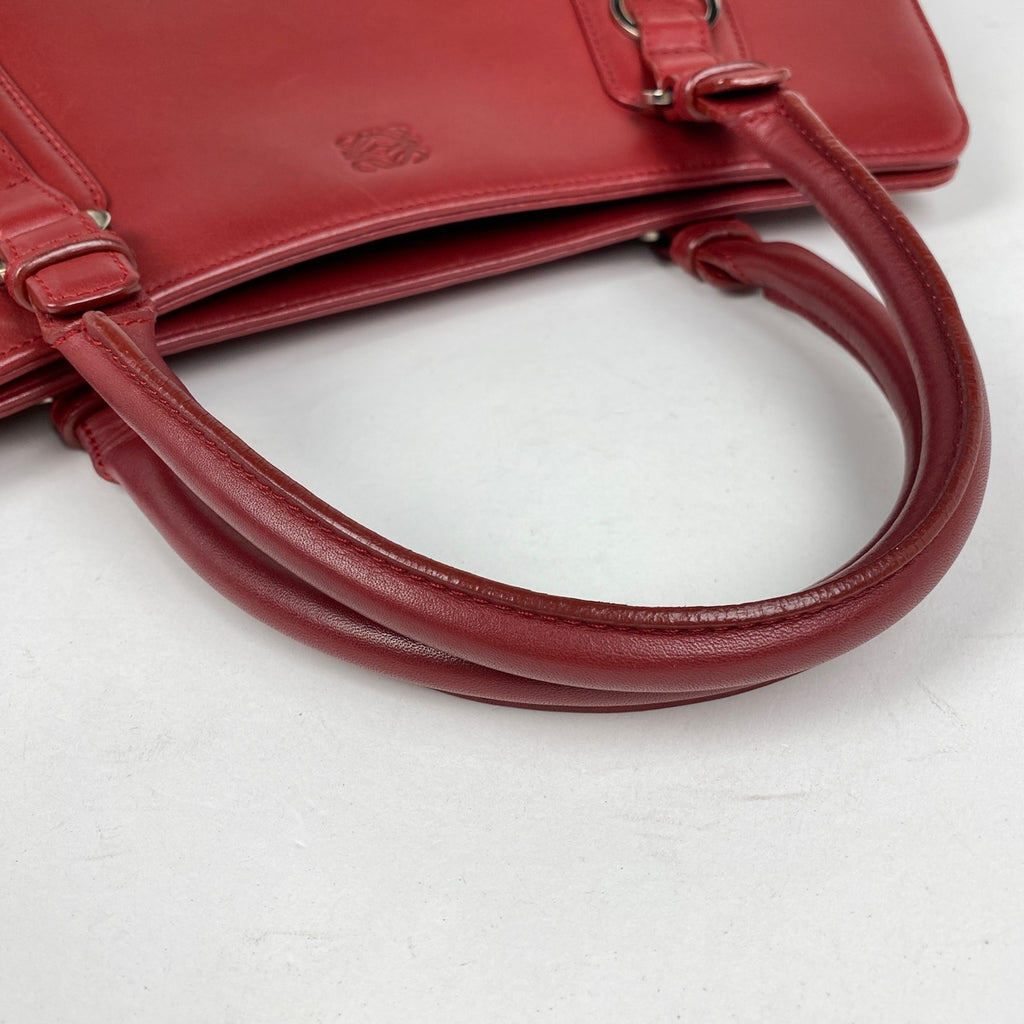 ロエベ カモッシオ ハンドバッグ アナグラム ハンドバッグ レザー レッド レディース 【中古】brbag