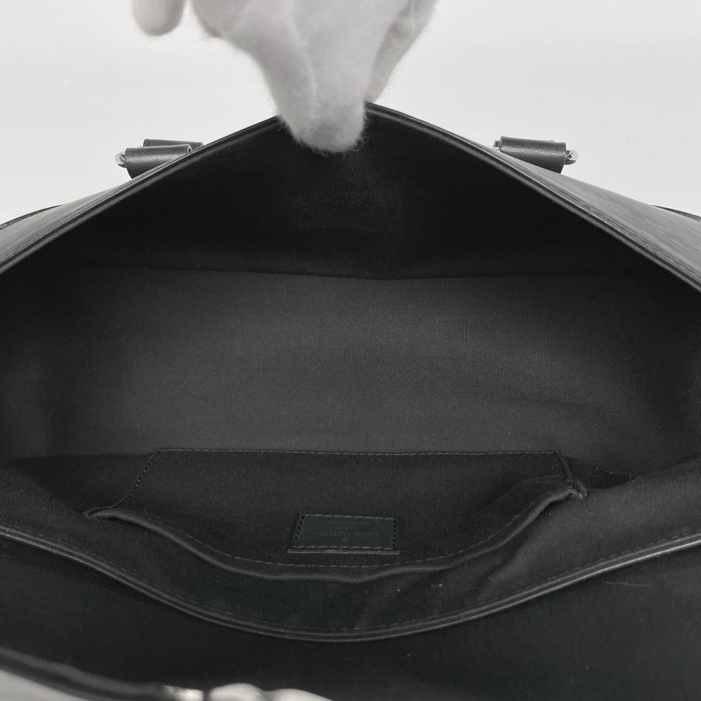 ルイ・ヴィトン セギュール PM 手提げ ハンドバッグ エピ ノワール(ブラック) M58822 レディース 【中古】brbag