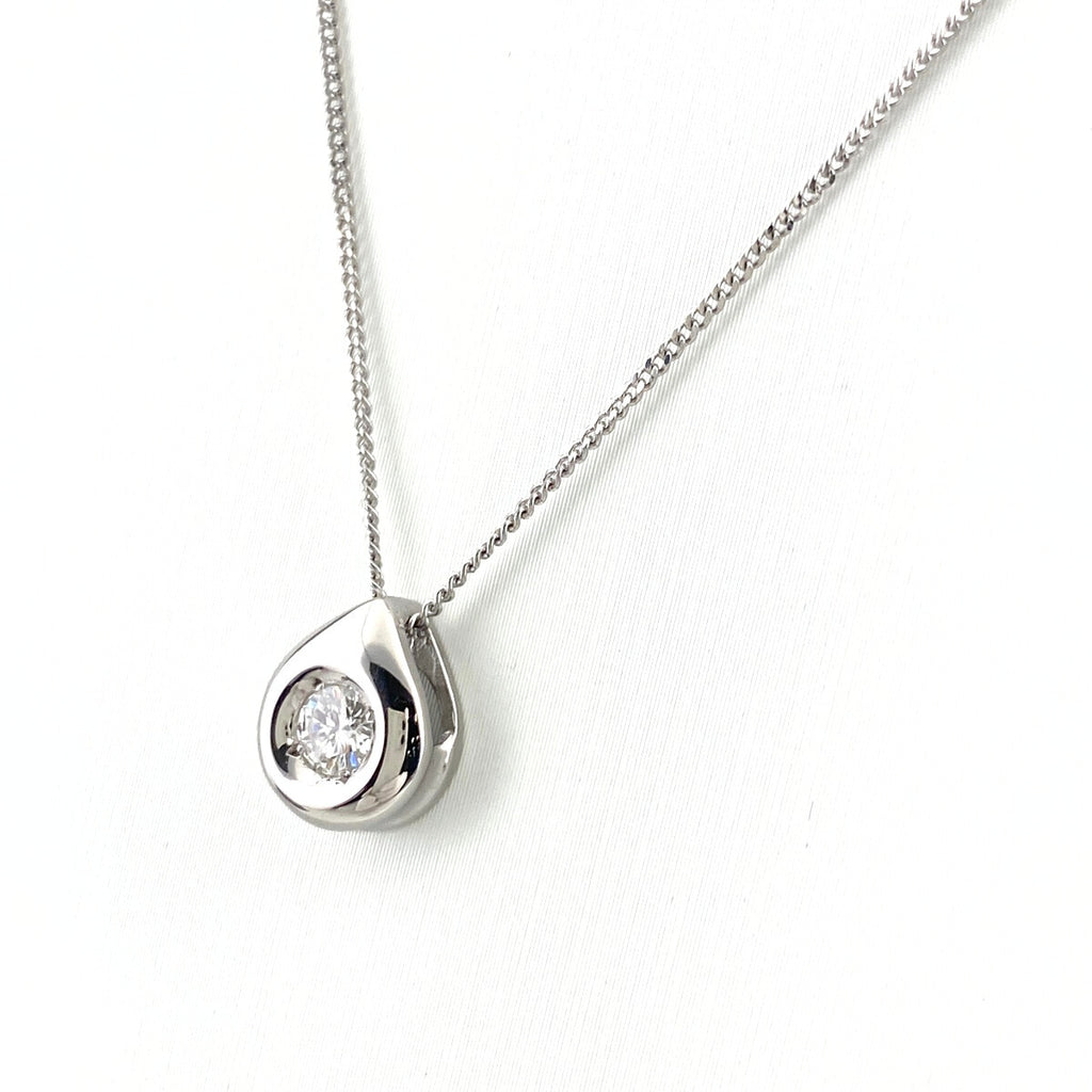 メレダイヤ デザインネックレス プラチナ ペンダント ネックレス Pt900 Pt850 ダイヤモンド レディース 【中古】nbjwl