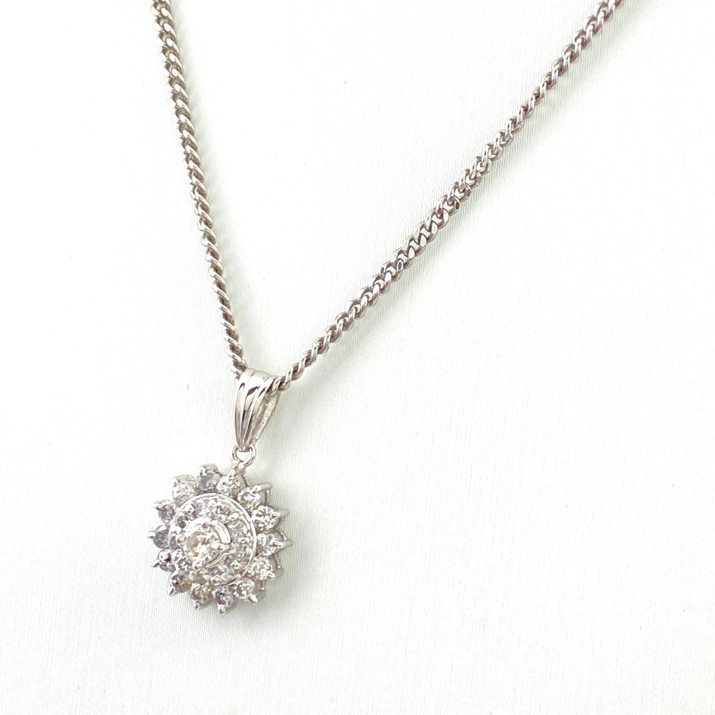 メレダイヤ デザインネックレス プラチナ ペンダント ネックレス Pt900 Pt850 ダイヤモンド レディース 【中古】nbjwl