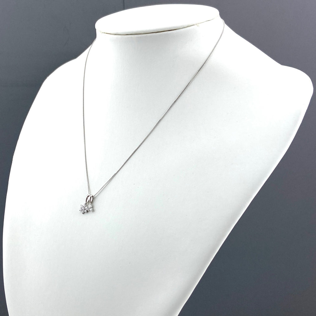 フラワーモチーフ デザインネックレス プラチナ ペンダント メレダイヤ 花 ネックレス Pt900 Pt850 ダイヤモンド レディース 【中古】nbjwl