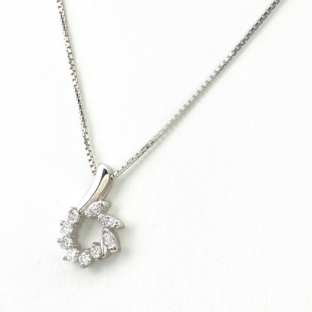 メレダイヤ デザインネックレス プラチナ ペンダント ネックレス Pt900 Pt850 ダイヤモンド レディース 【中古】nbjwl