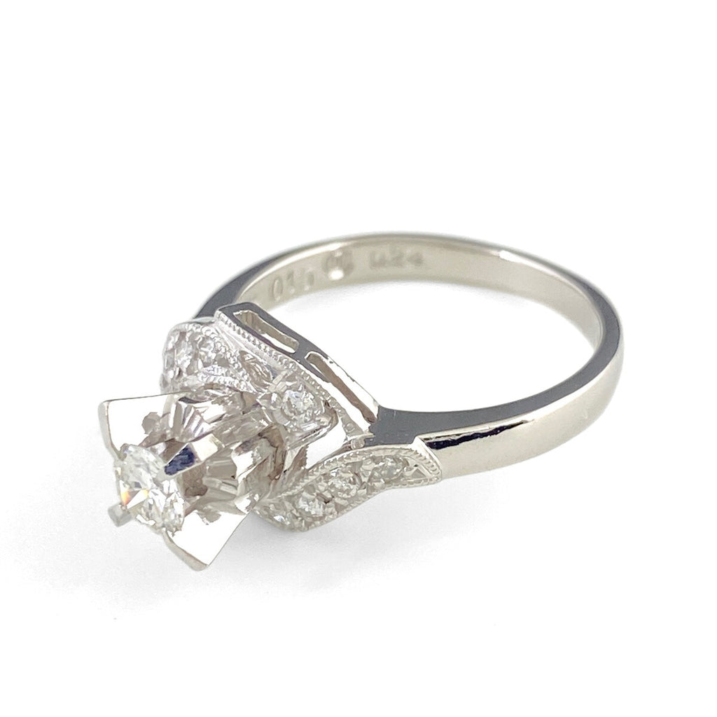 ダイヤモンド デザインリング プラチナ 指輪 メレダイヤ リング 10.5号 Pt900 ダイヤモンド レディース 【中古】nbjwl