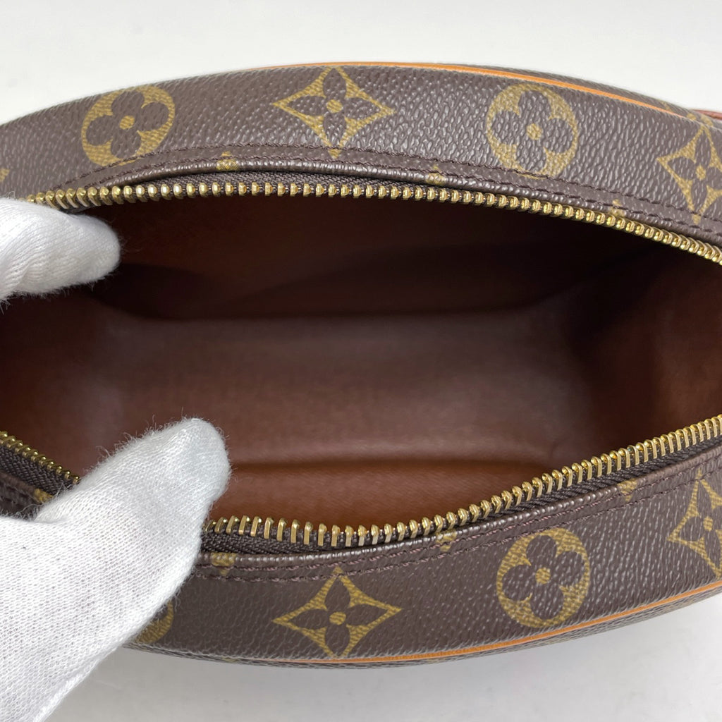 ルイ・ヴィトン ブロワ 斜め掛け ショルダーバッグ モノグラム ブラウン M51221 レディース 【中古】brbag