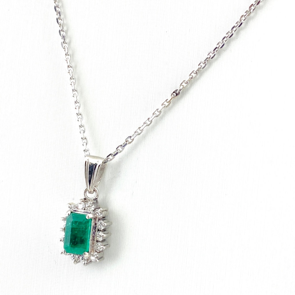 エメラルド デザインネックレス プラチナ メレダイヤ ネックレス Pt900 Pt850 エメラルド レディース 【中古】nbjwl