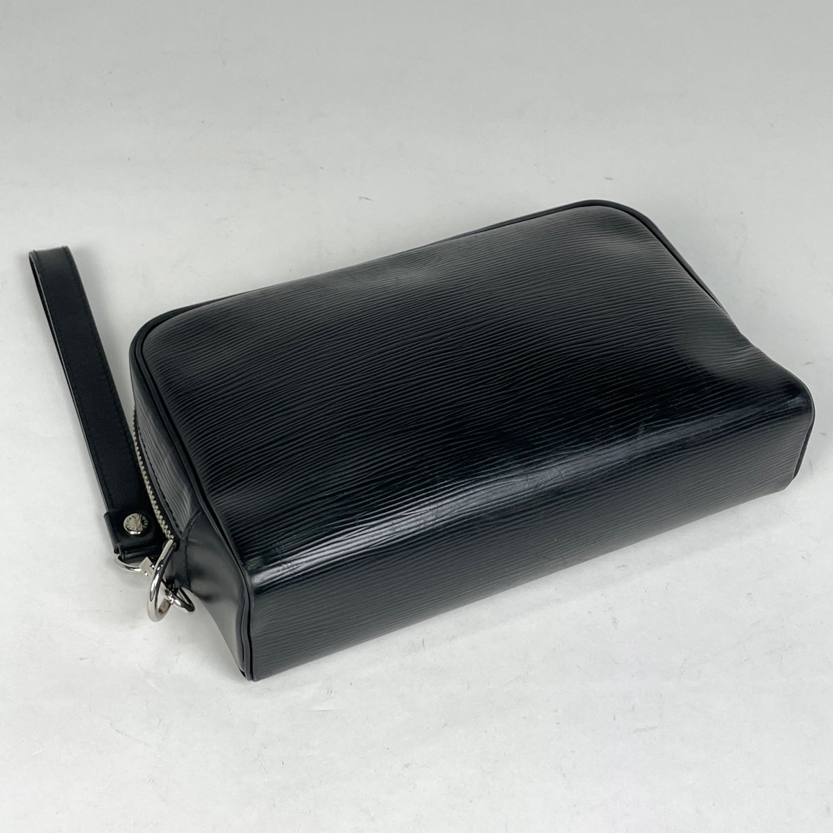 ルイ・ヴィトン ネオ オッシュ クラッチバッグ セカンドバッグ エピ