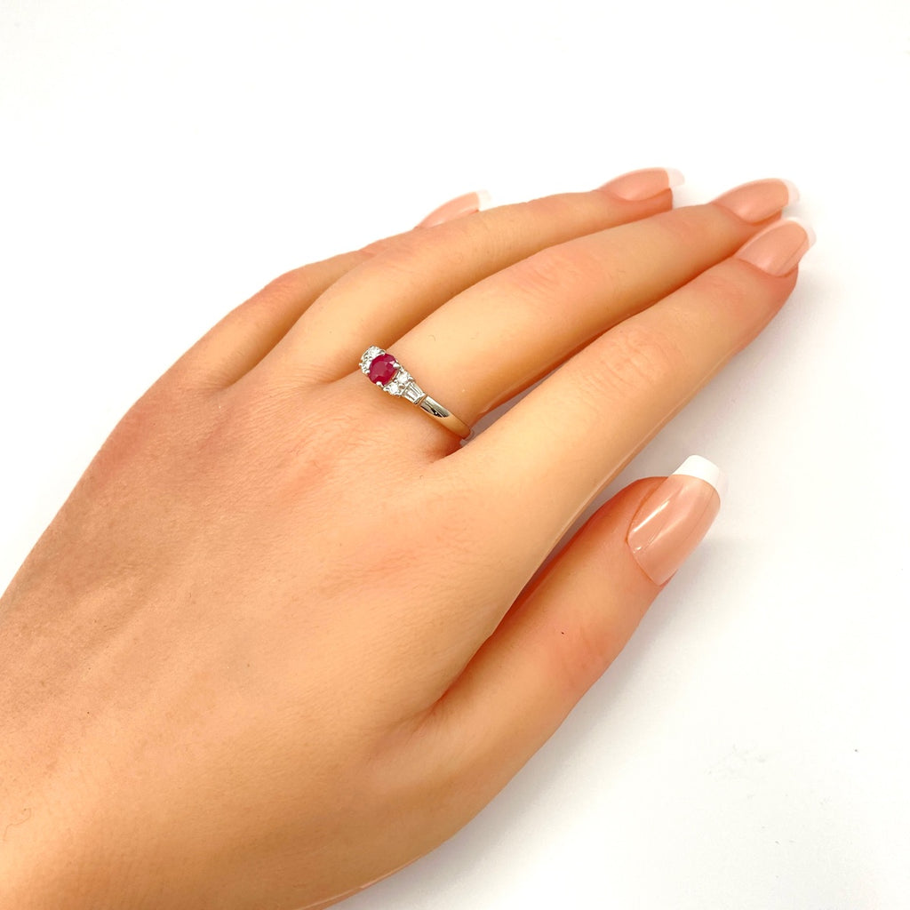 ルビー デザインリング プラチナ 指輪 メレダイヤ リング 17.5号 Pt900 ルビー ダイヤモンド レディース 【中古】nbjwl