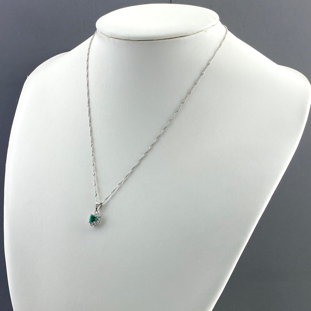 エメラルド デザインネックレス プラチナ ペンダント ネックレス Pt900 Pt850 エメラルド レディース 【中古】nbjwl