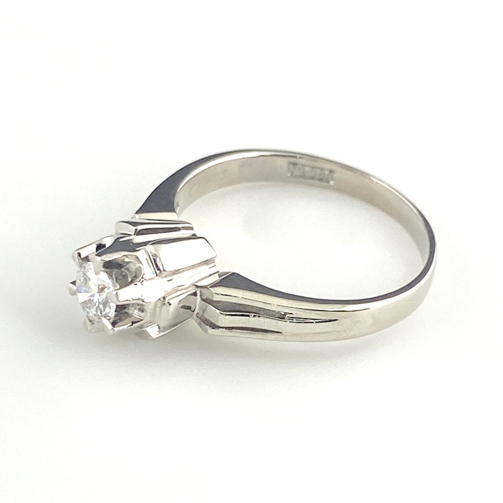 ダイヤモンド デザインリング プラチナ 指輪 リング 8.5号 Pt900 ダイヤモンド レディース 【中古】nbjwl