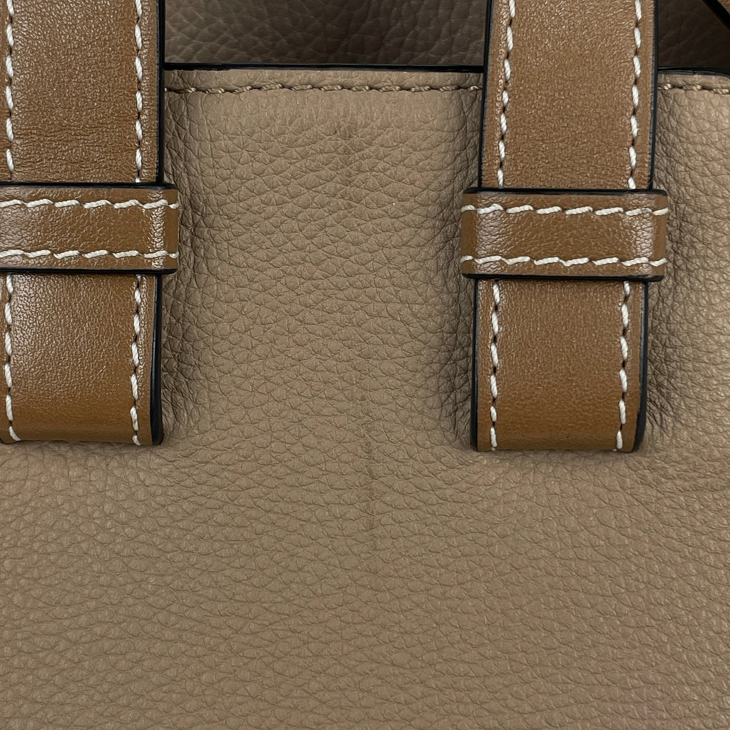 ロエベ ハンモック バッグ スモール 2WAY ショルダーバッグ アナグラム ハンドバッグ レザー ブラウン レディース 【中古】brbag